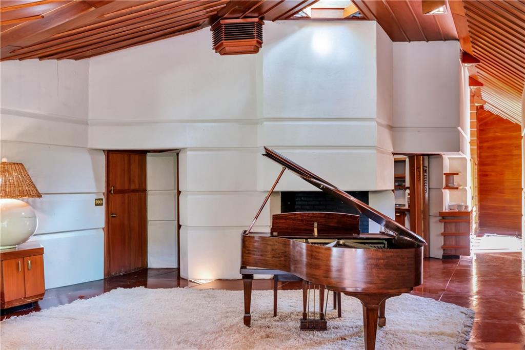 306 GLENWAY Drive