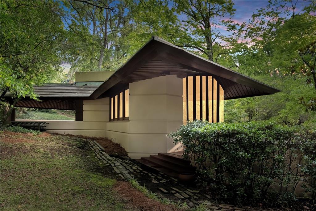 306 GLENWAY Drive