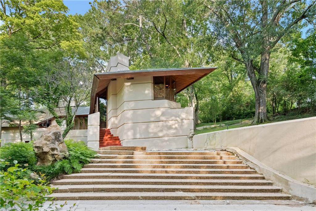 306 GLENWAY Drive