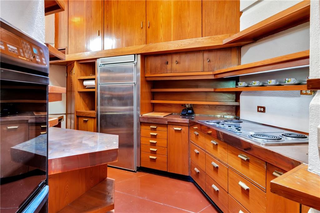 306 GLENWAY Drive