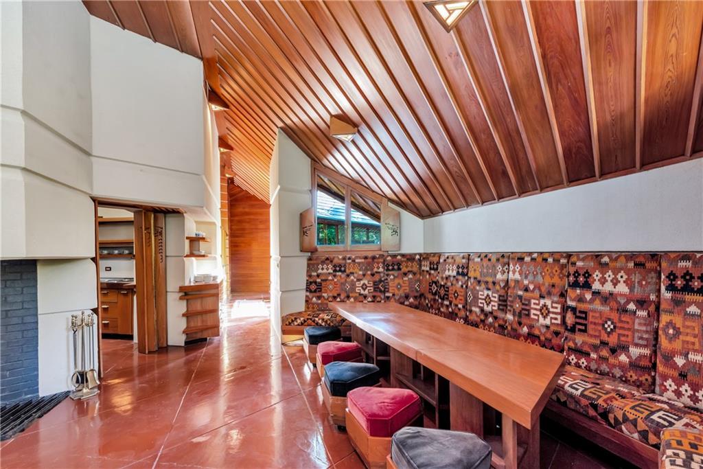 306 GLENWAY Drive