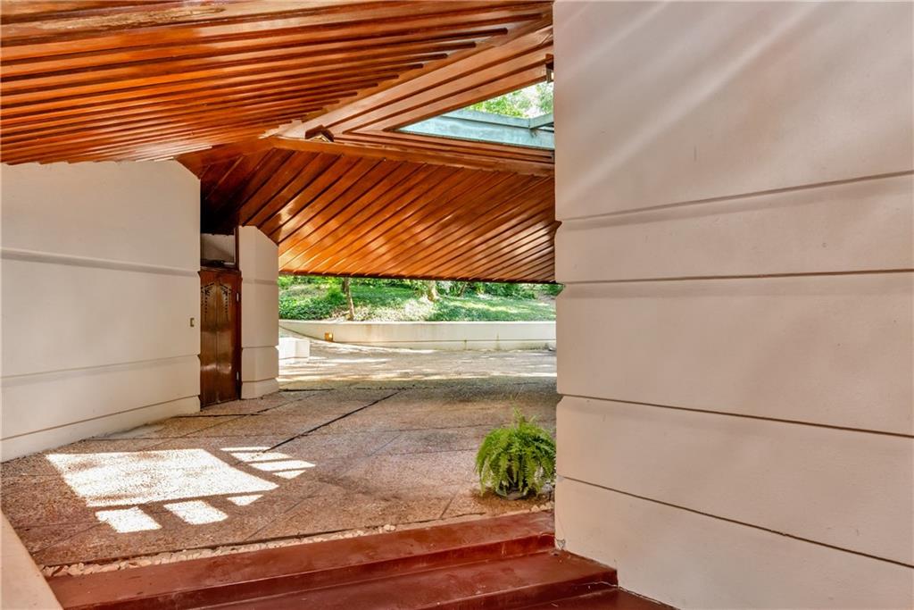 306 GLENWAY Drive