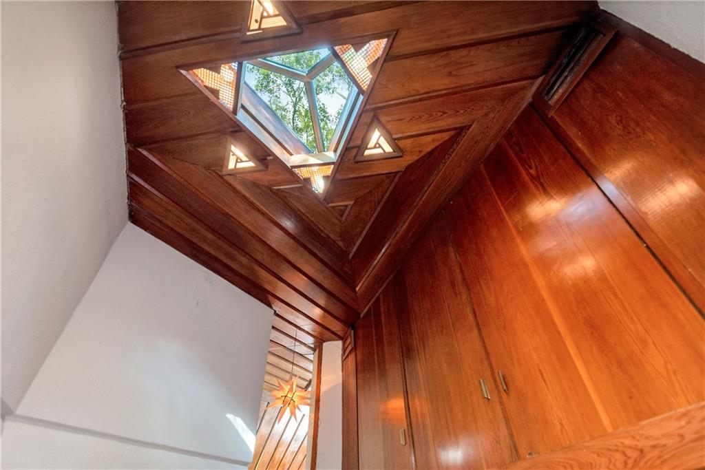 306 GLENWAY Drive