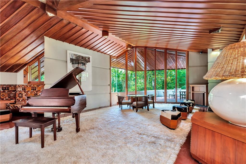 306 GLENWAY Drive