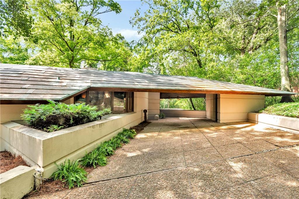 306 GLENWAY Drive