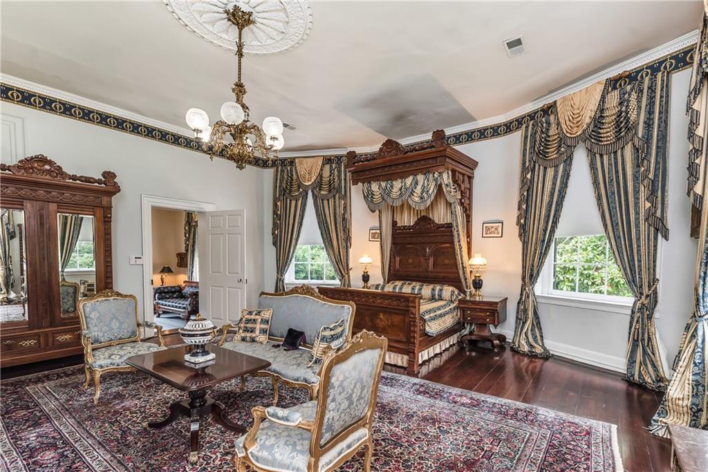 201 LOWER WOODVILLE Road