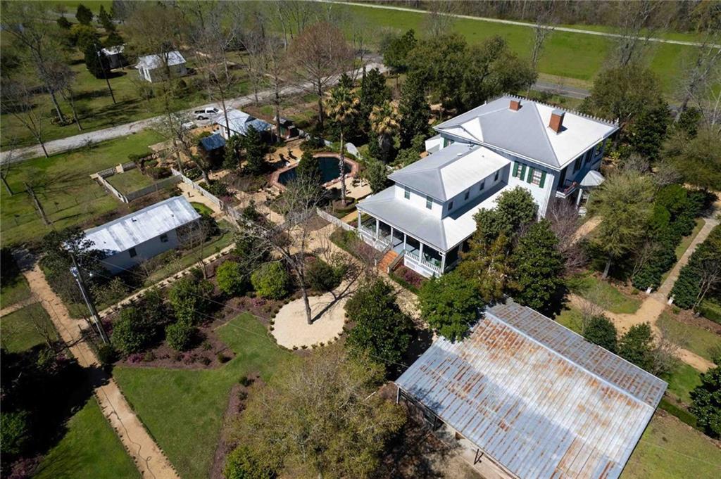 17523 HWY 418 Highway