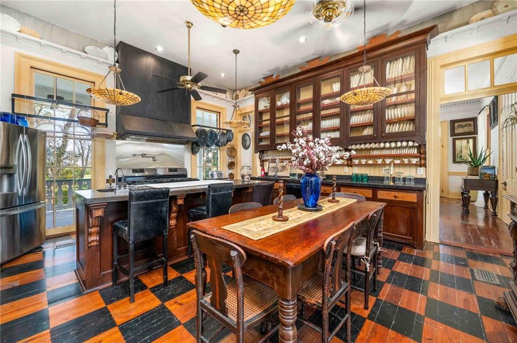 17523 HWY 418 Highway