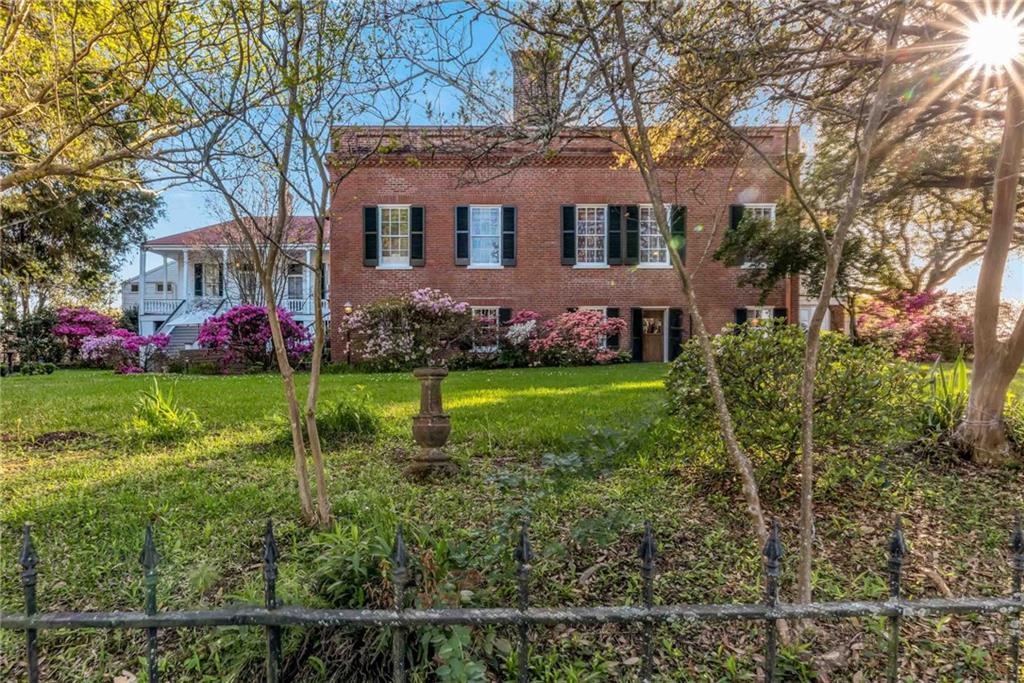 305 S BROADWAY Street