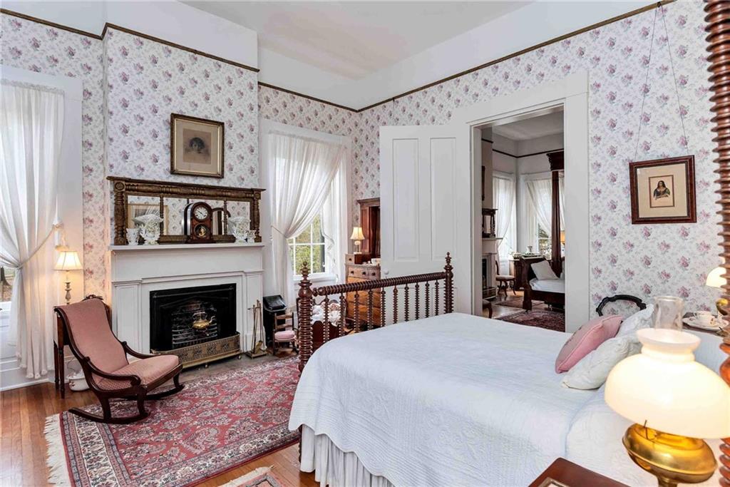 305 S BROADWAY Street