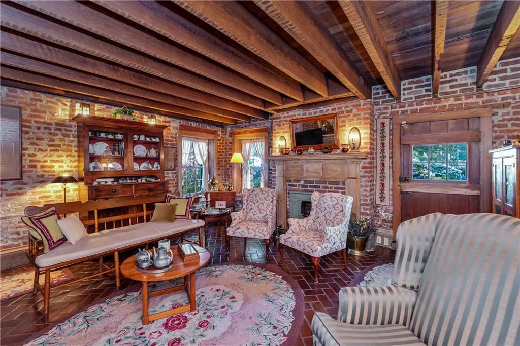 305 S BROADWAY Street