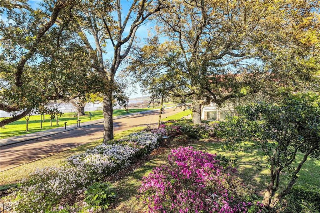 305 S BROADWAY Street