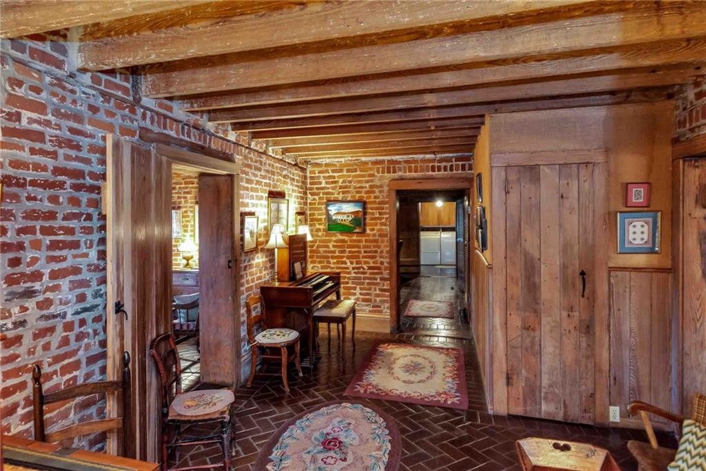 305 S BROADWAY Street