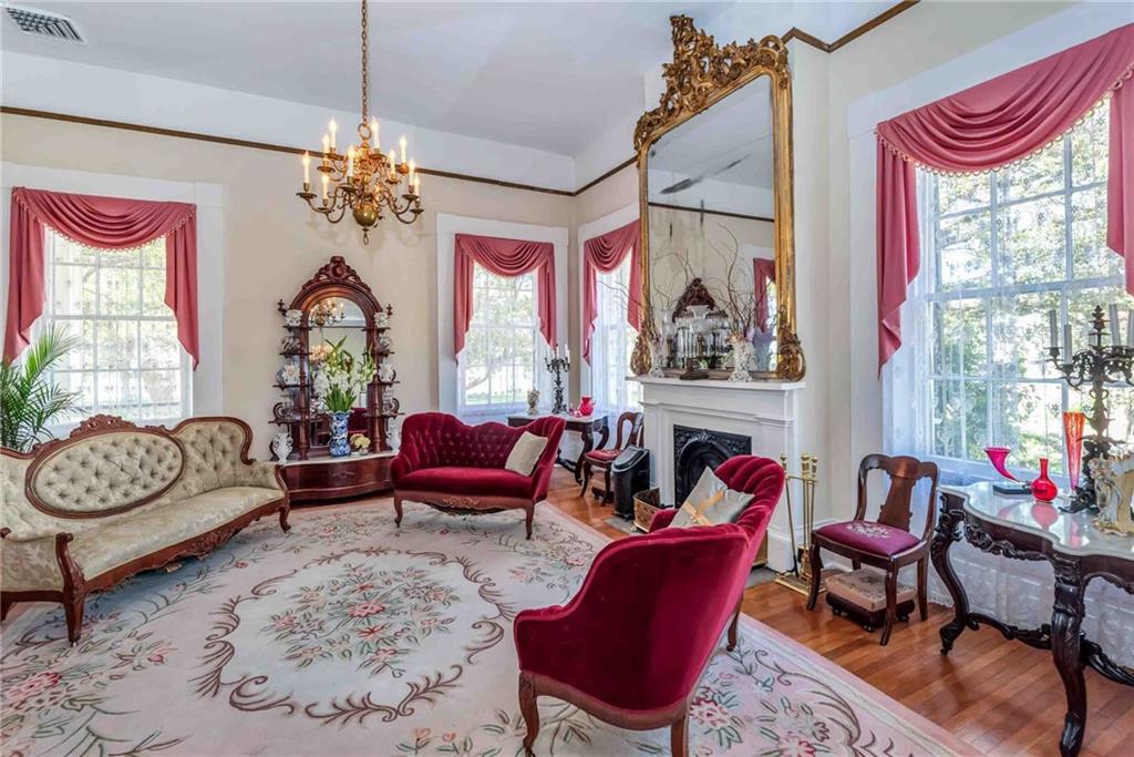 305 S BROADWAY Street