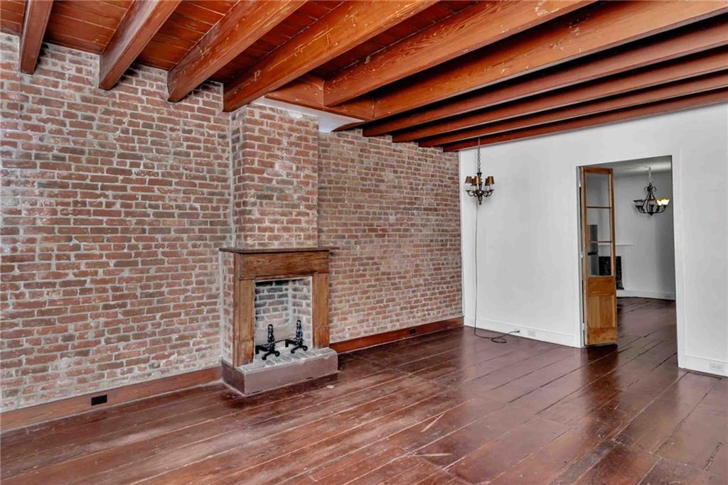 1127 DECATUR Street