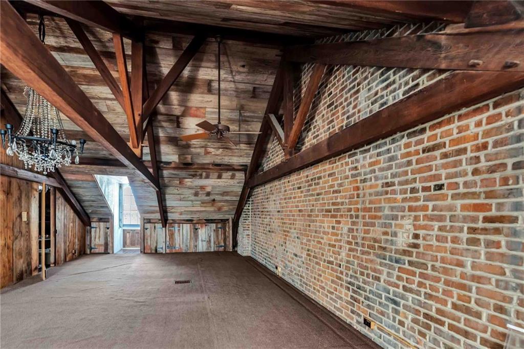 1127 DECATUR Street