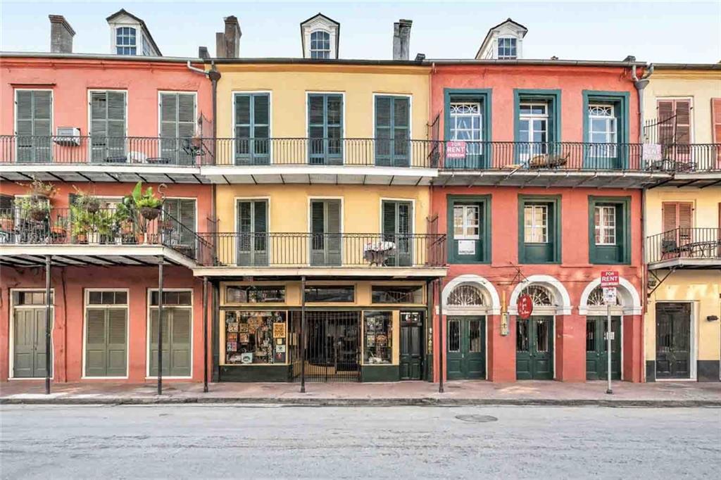1127 DECATUR Street