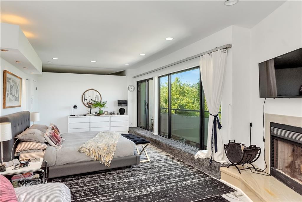 4809 NEYREY Drive