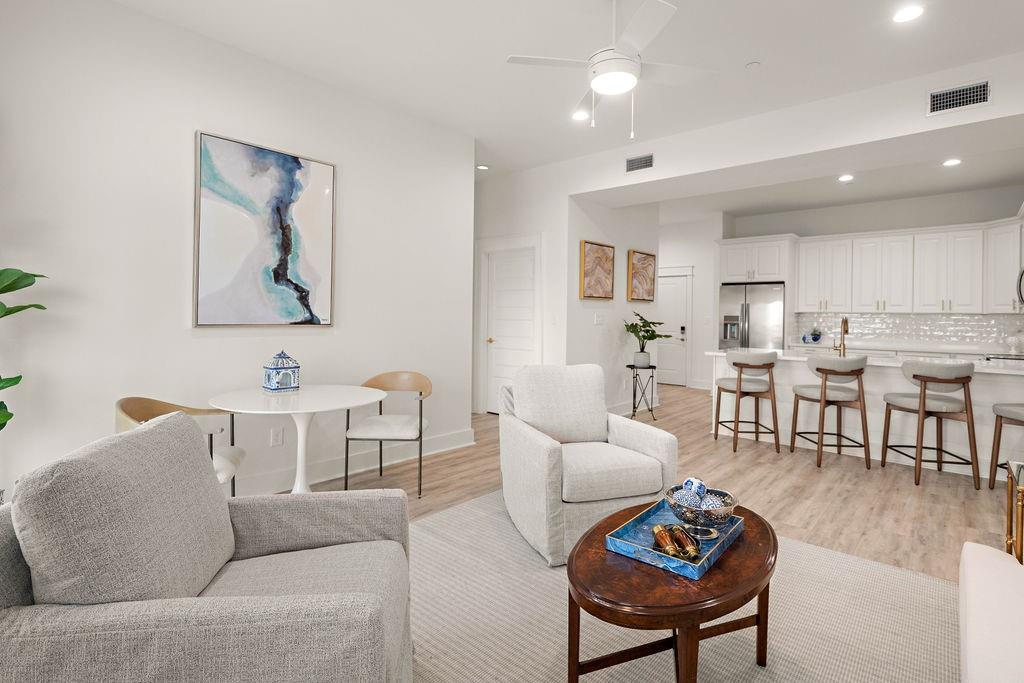 124 COURT Street 402