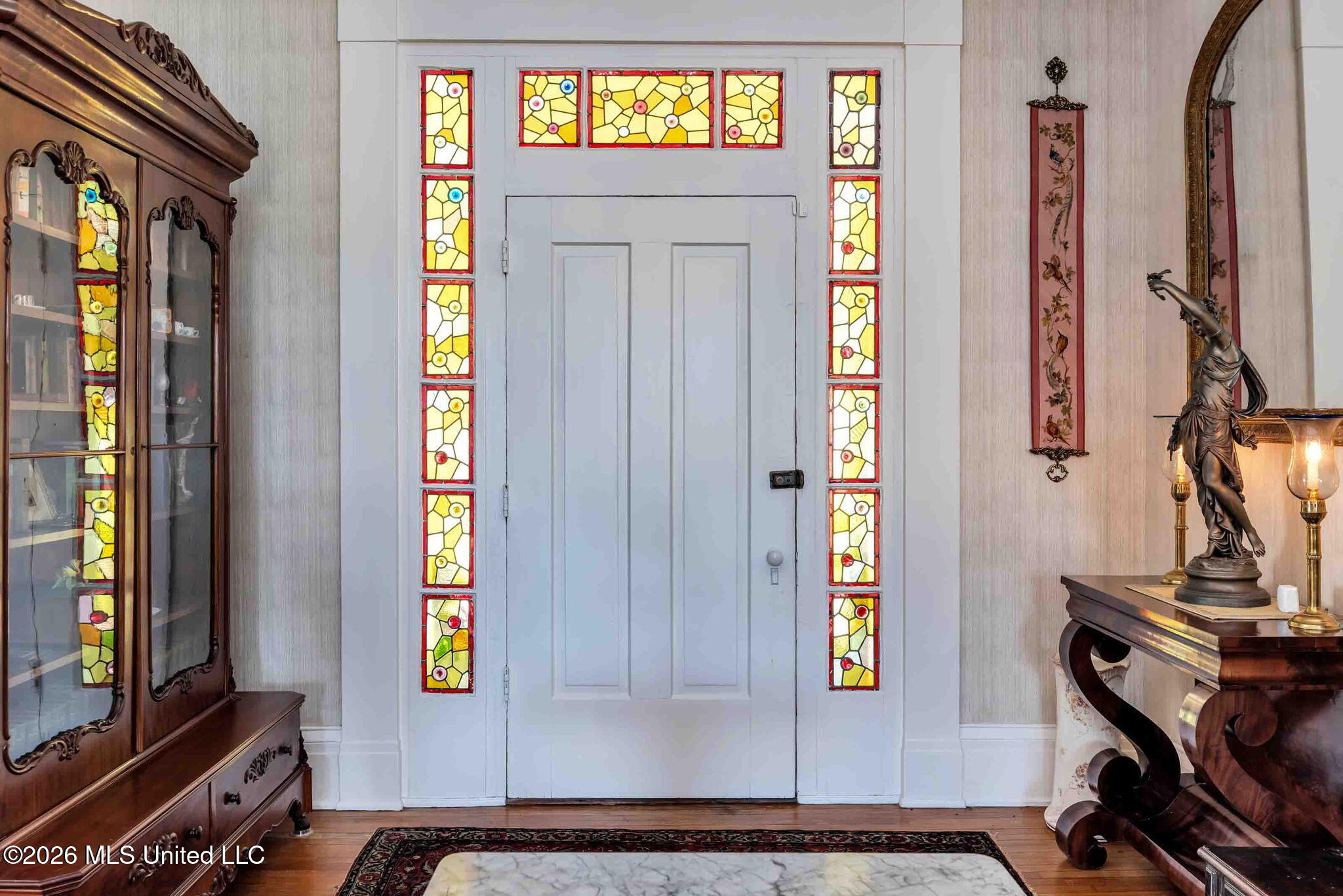 305 S Broadway Street