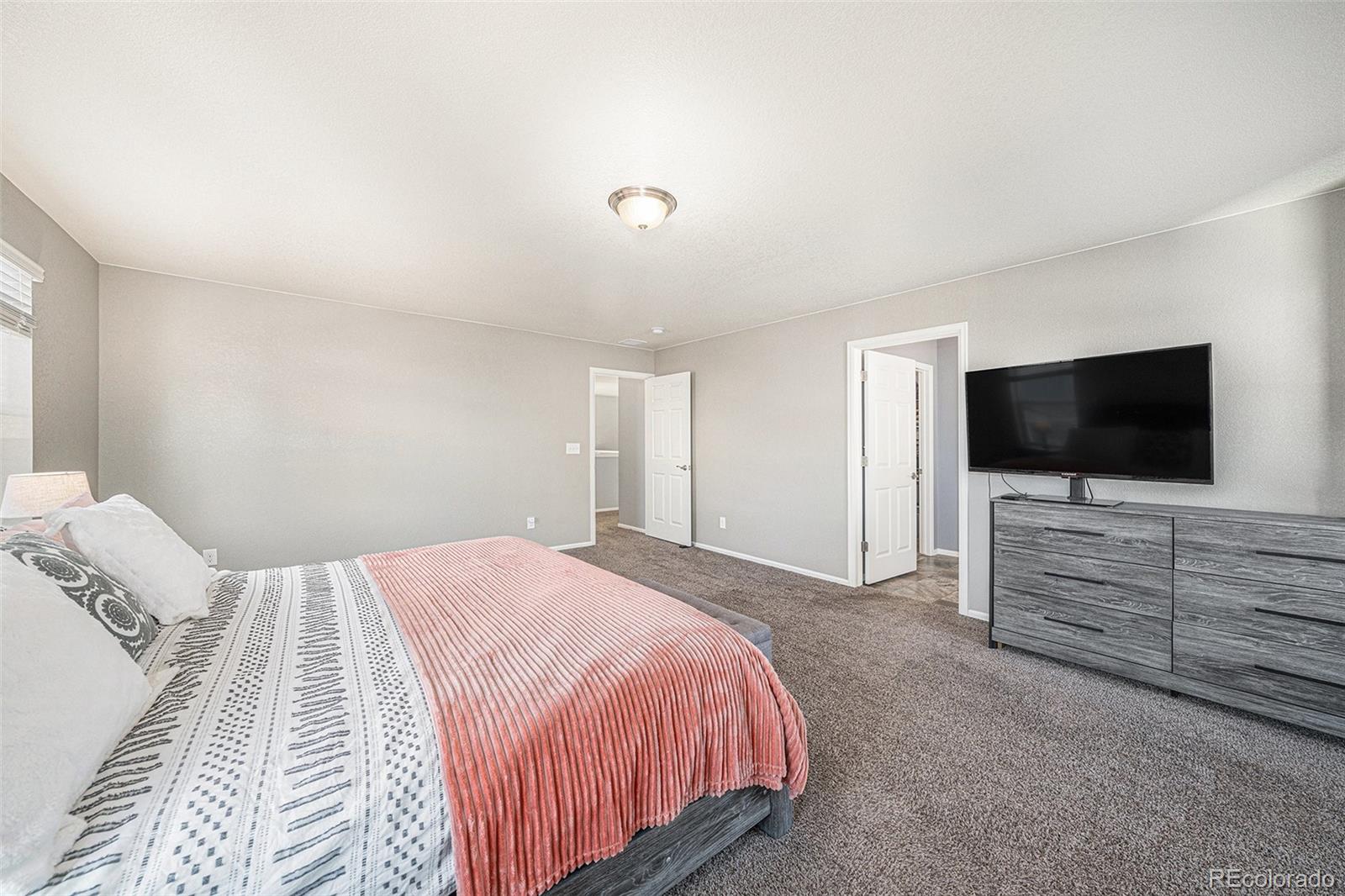 1819 Hydrangea Drive