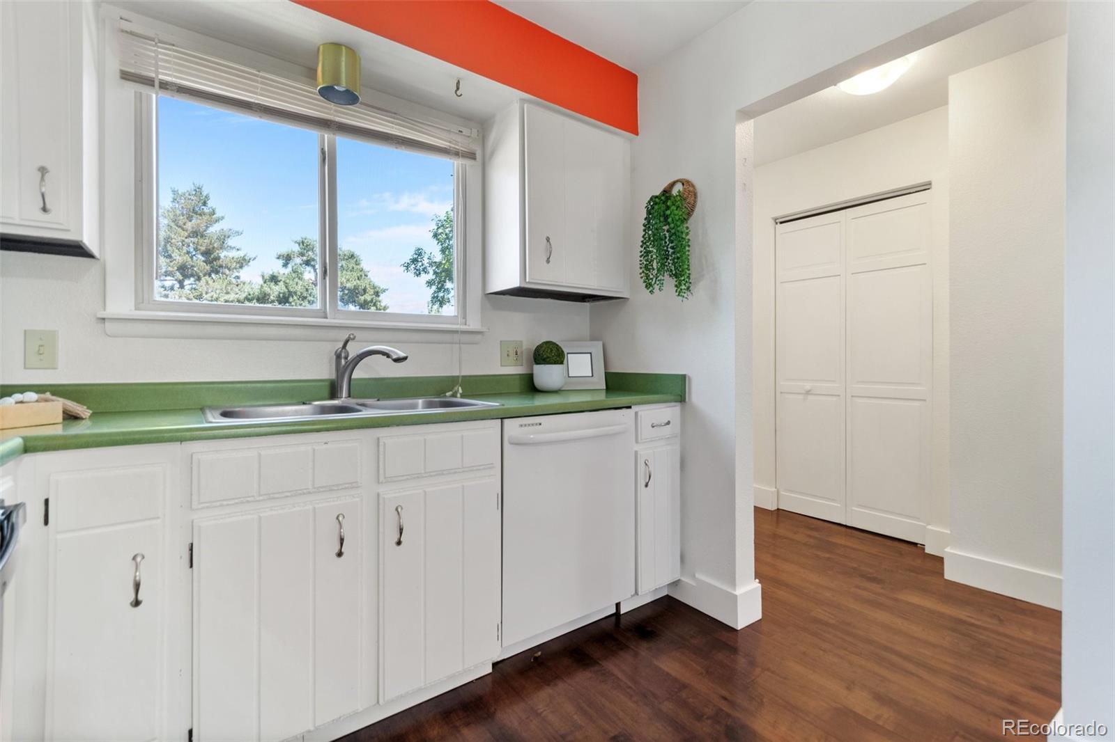 7424 E Princeton Avenue