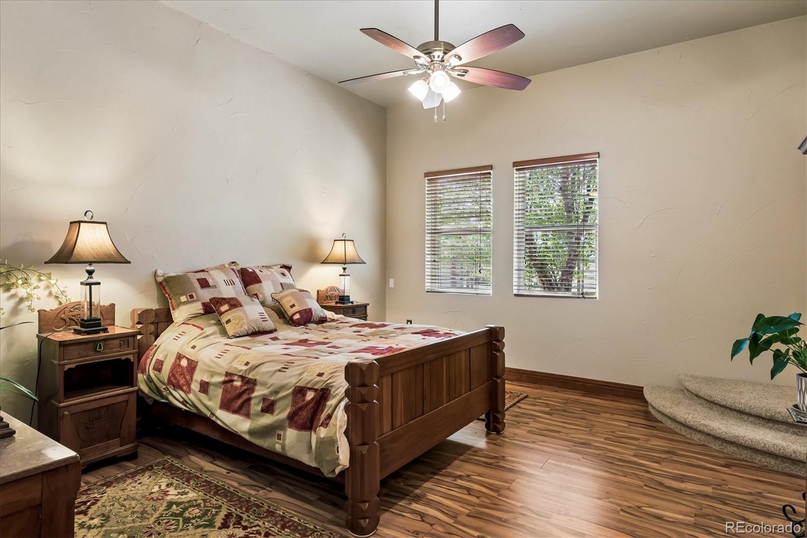 46527 Sunset View Way