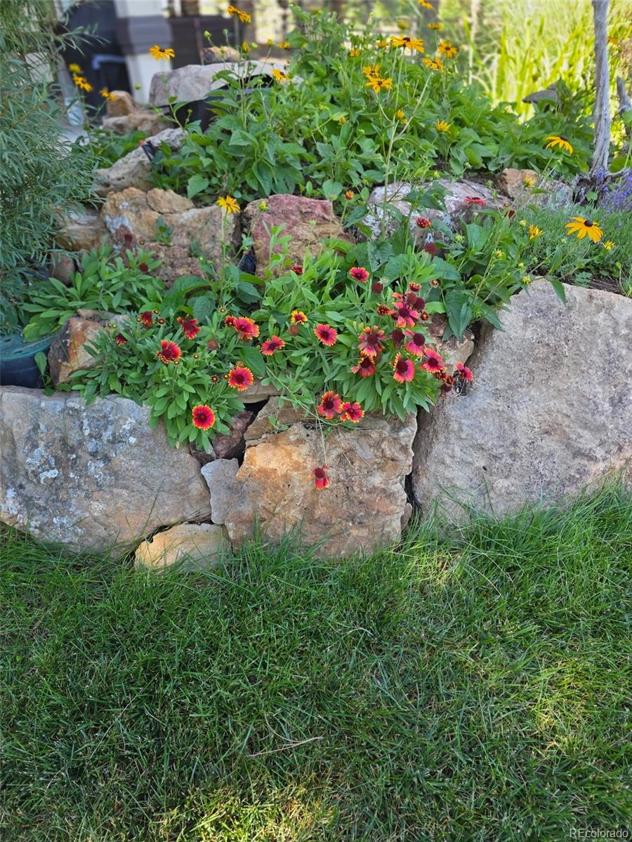 46527 Sunset View Way