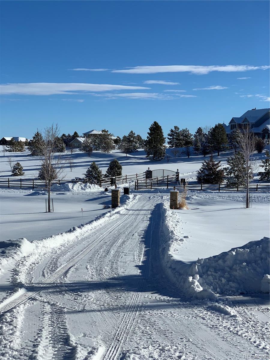 46527 Sunset View Way