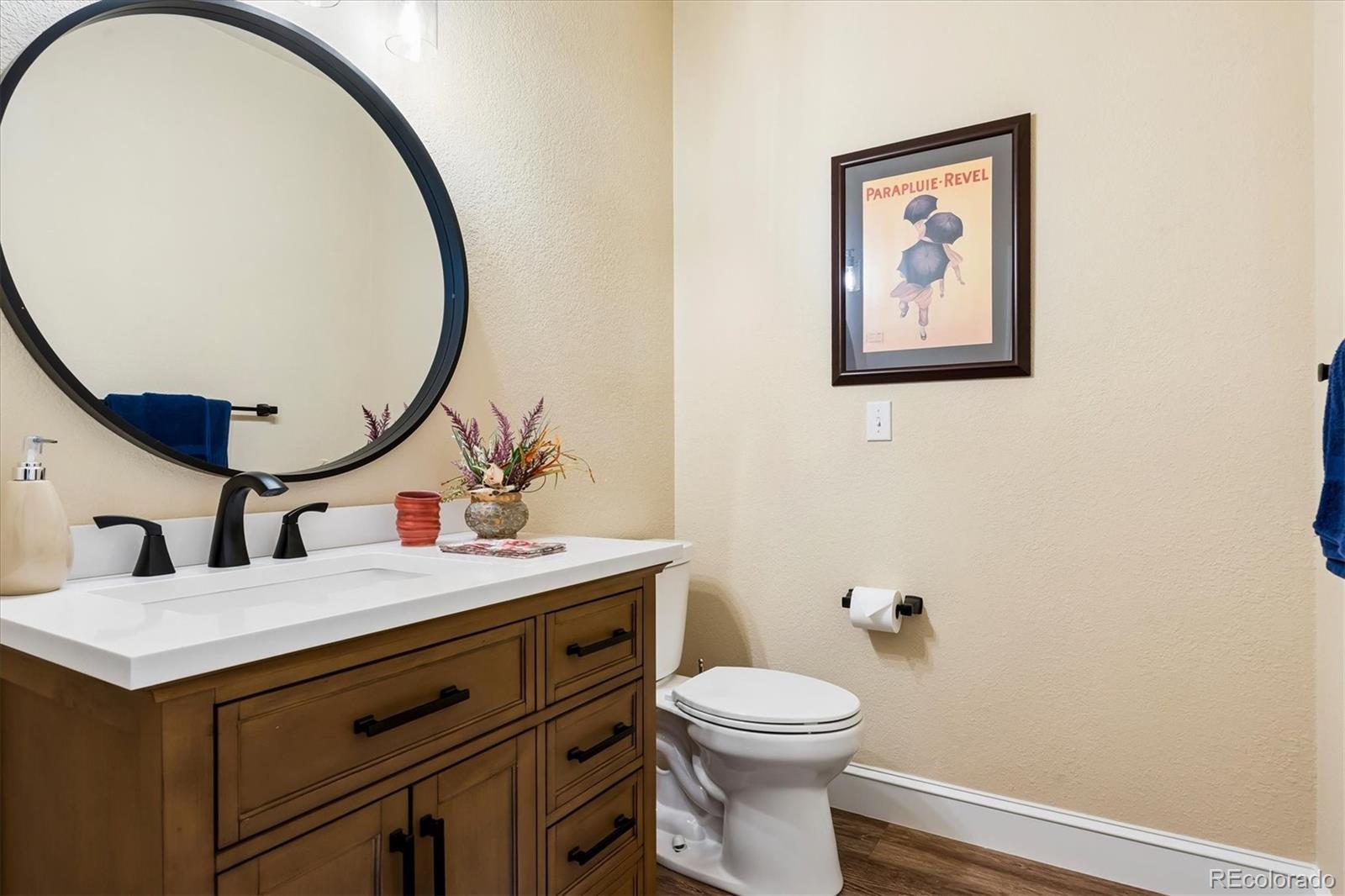 46527 Sunset View Way