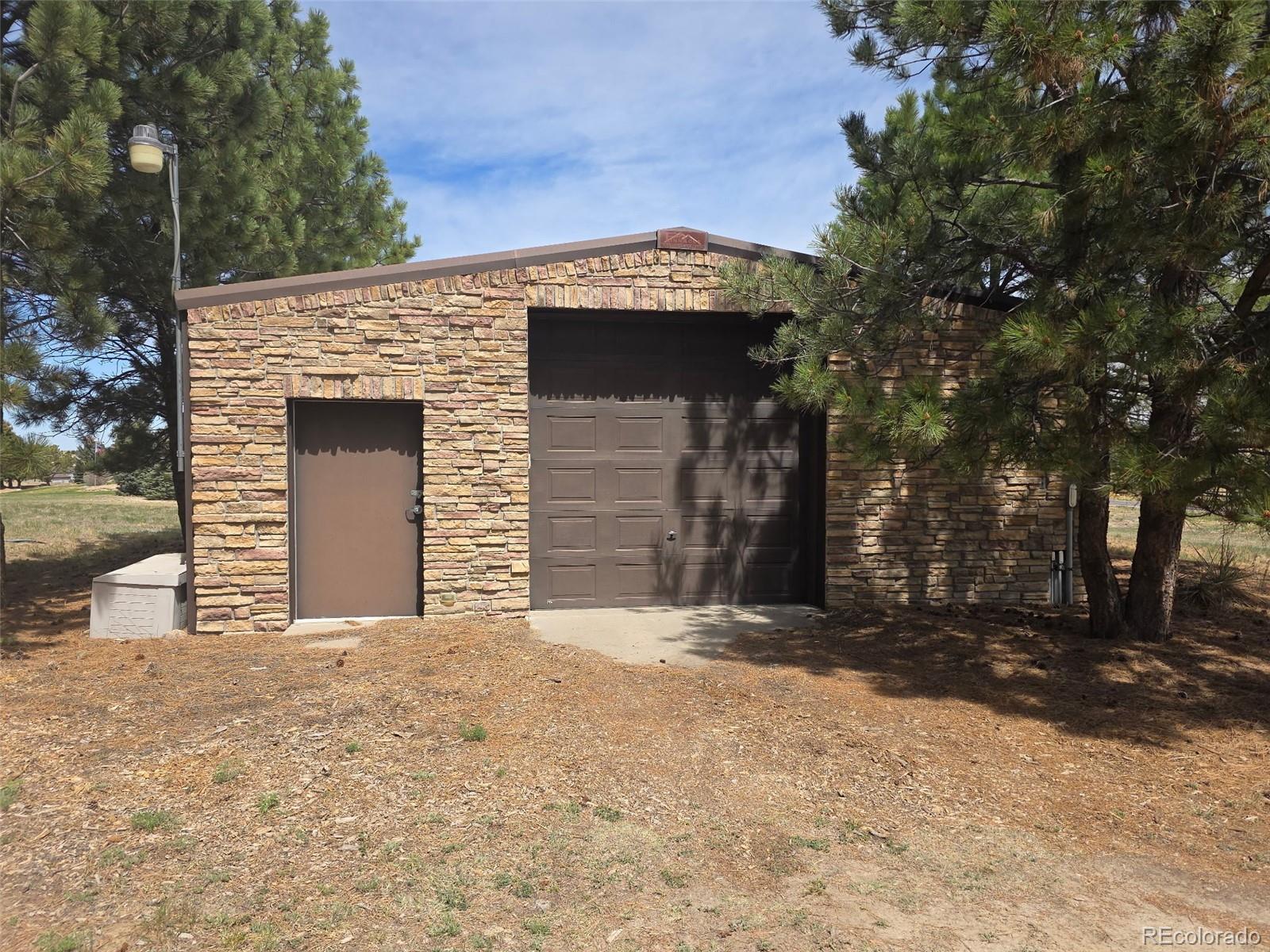 46527 Sunset View Way
