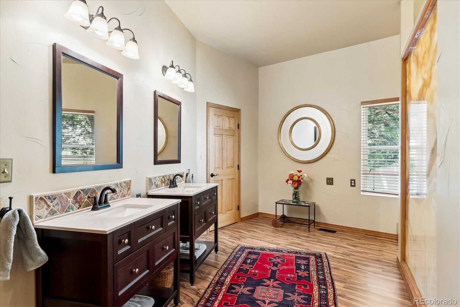 46527 Sunset View Way