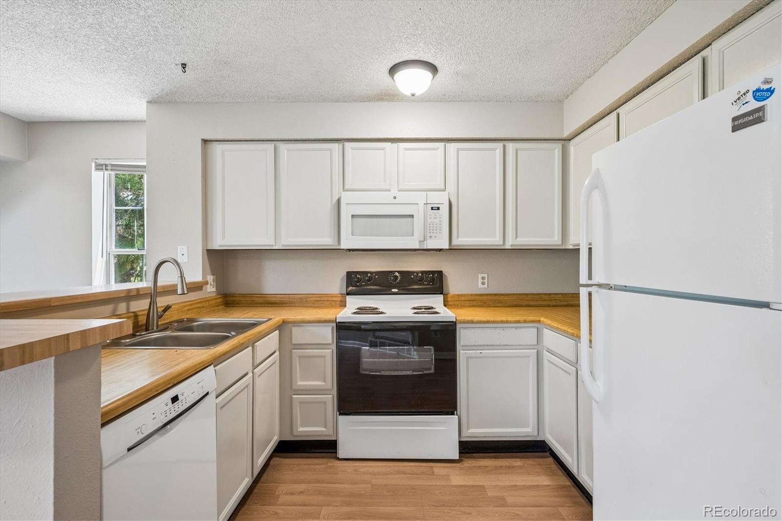 13843 E Lehigh Avenue Unit: B