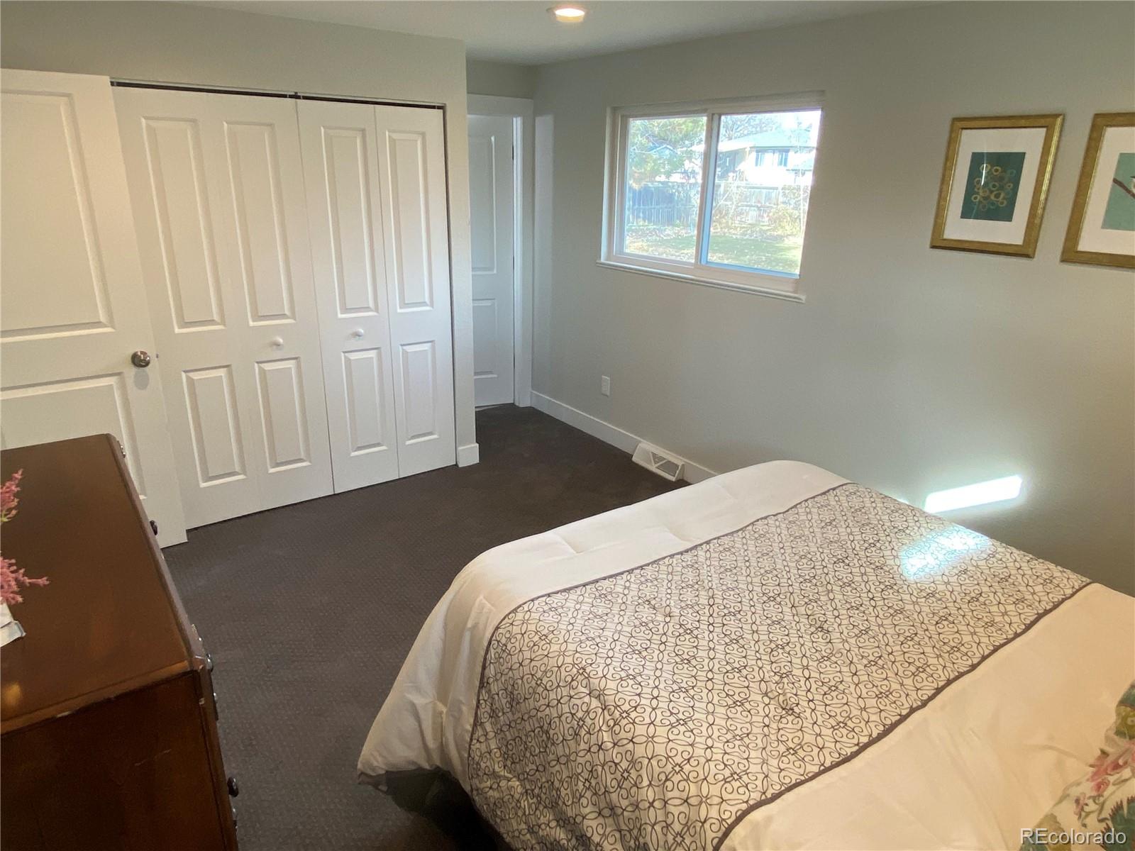 3176 S Emporia Court