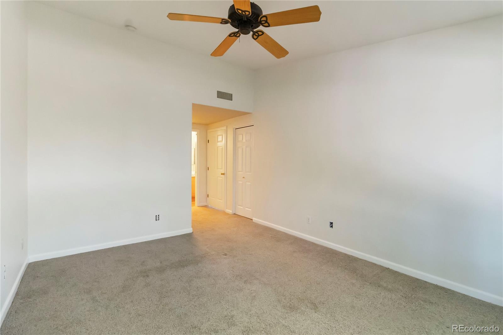 3825 Canyon Ranch Road Unit: 203