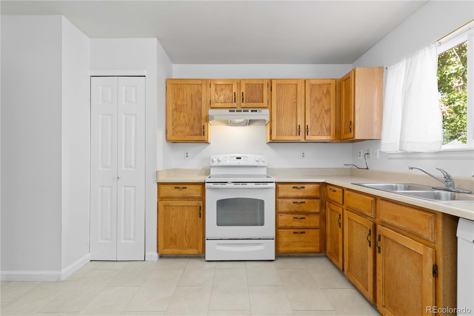 19669 E Loyola Circle