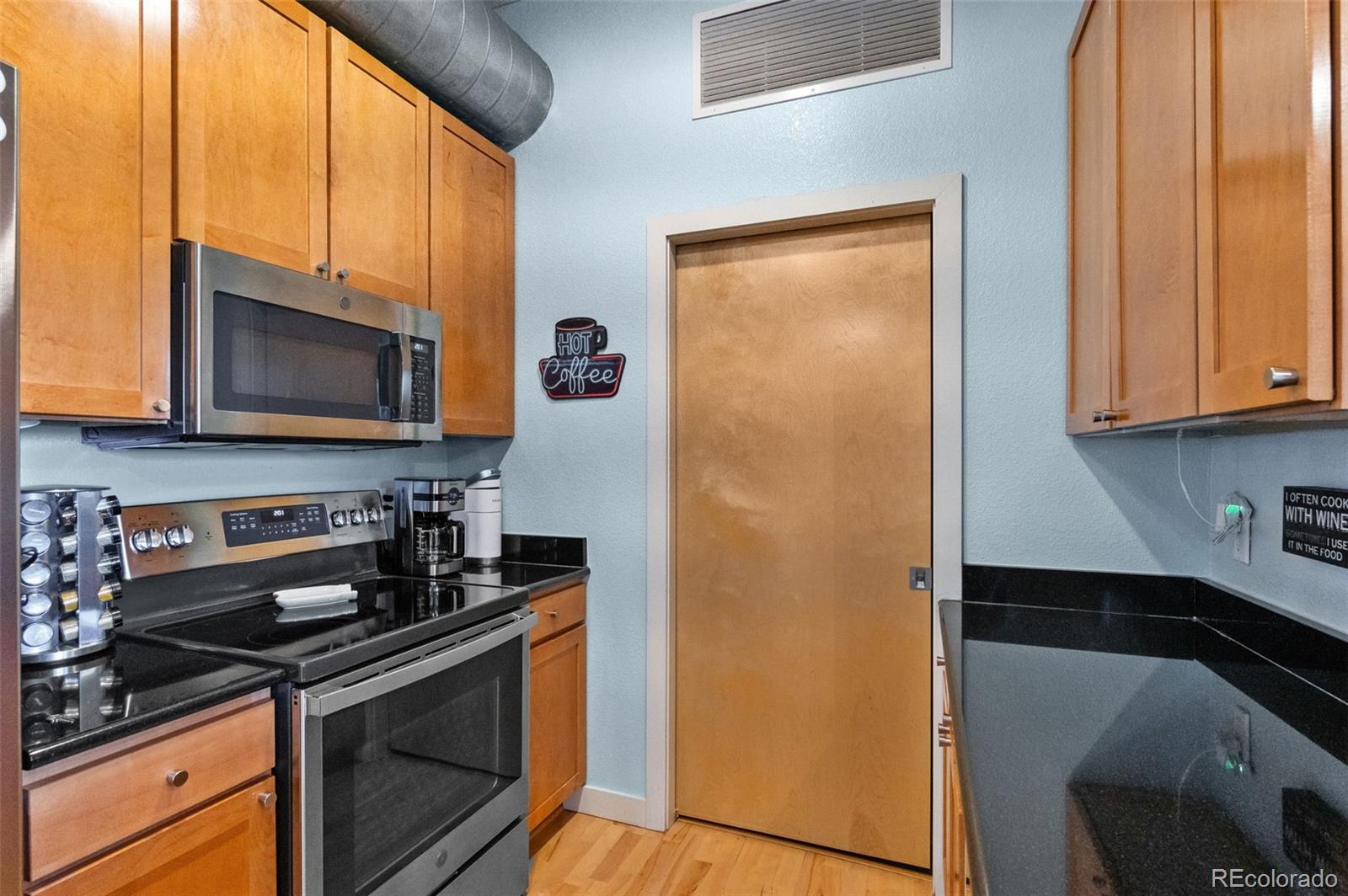 7700 E 29th Avenue Unit: 304