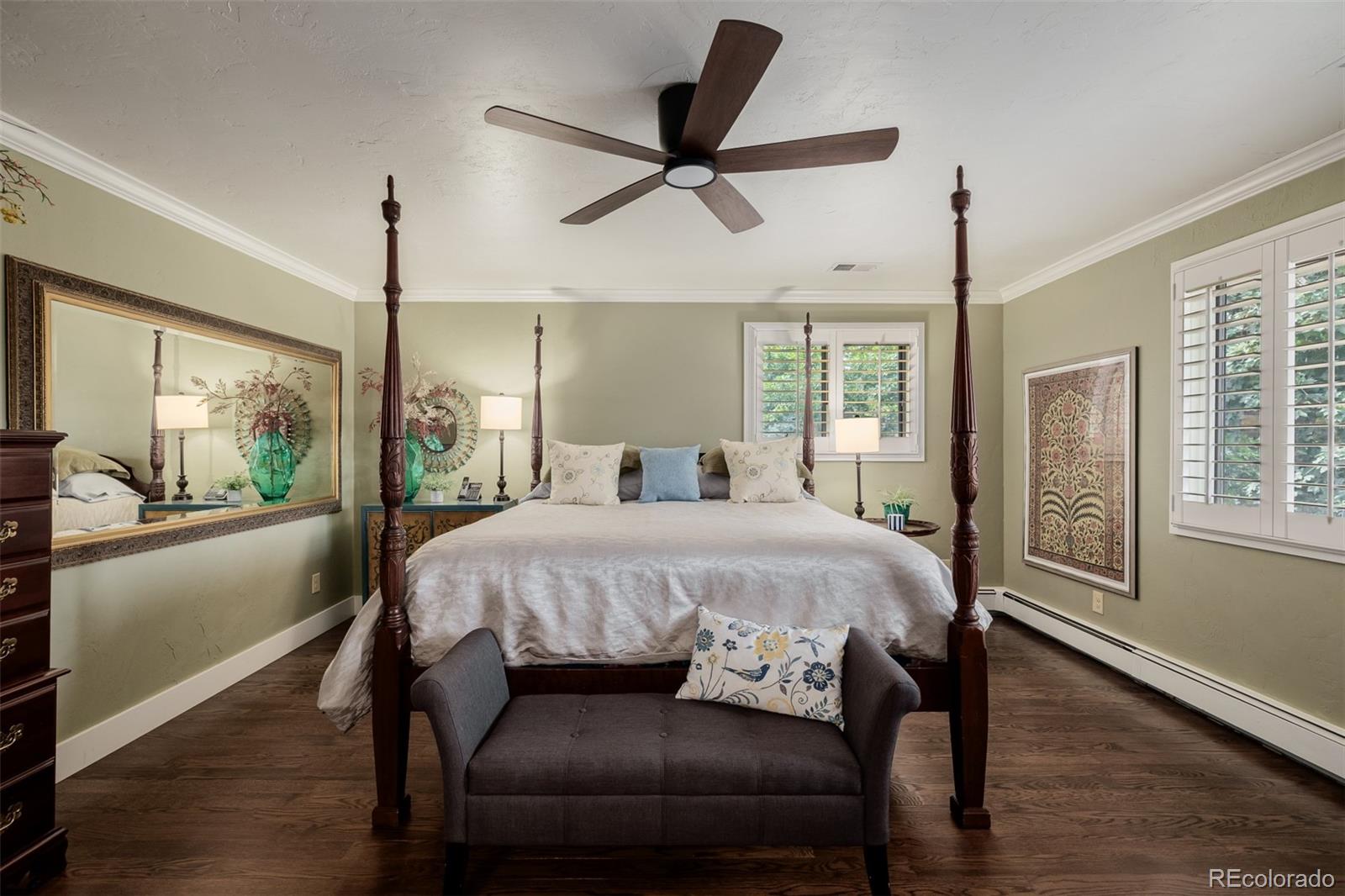 3 E Belleview Court