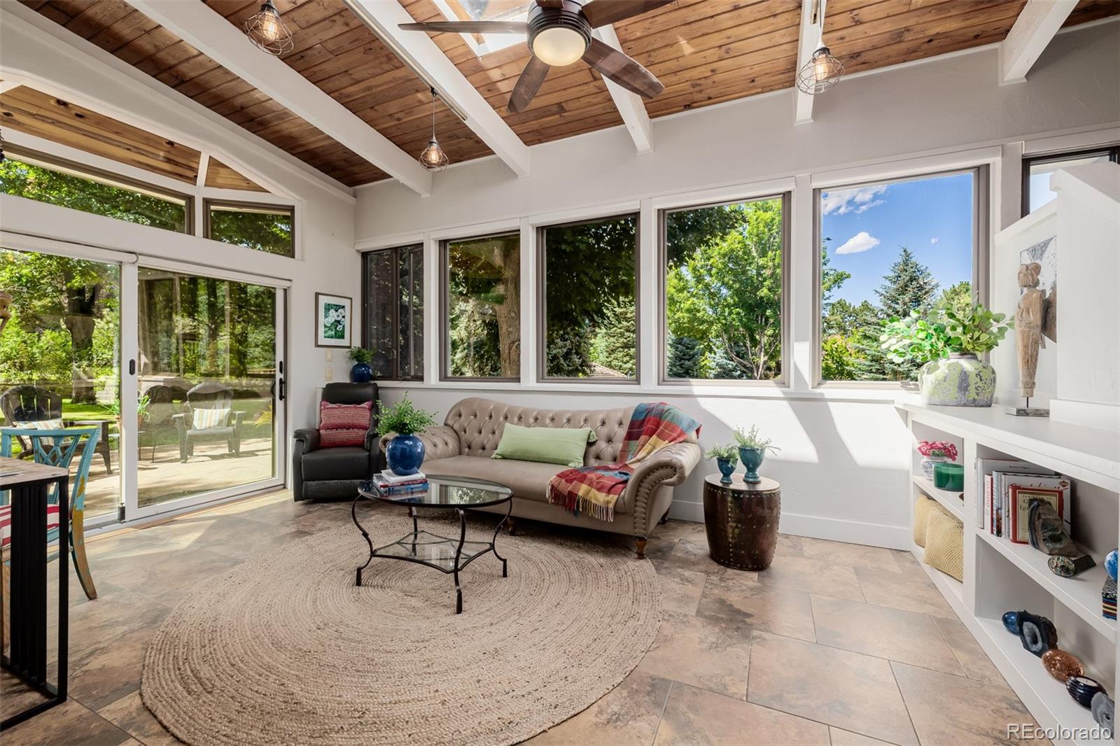 3 E Belleview Court