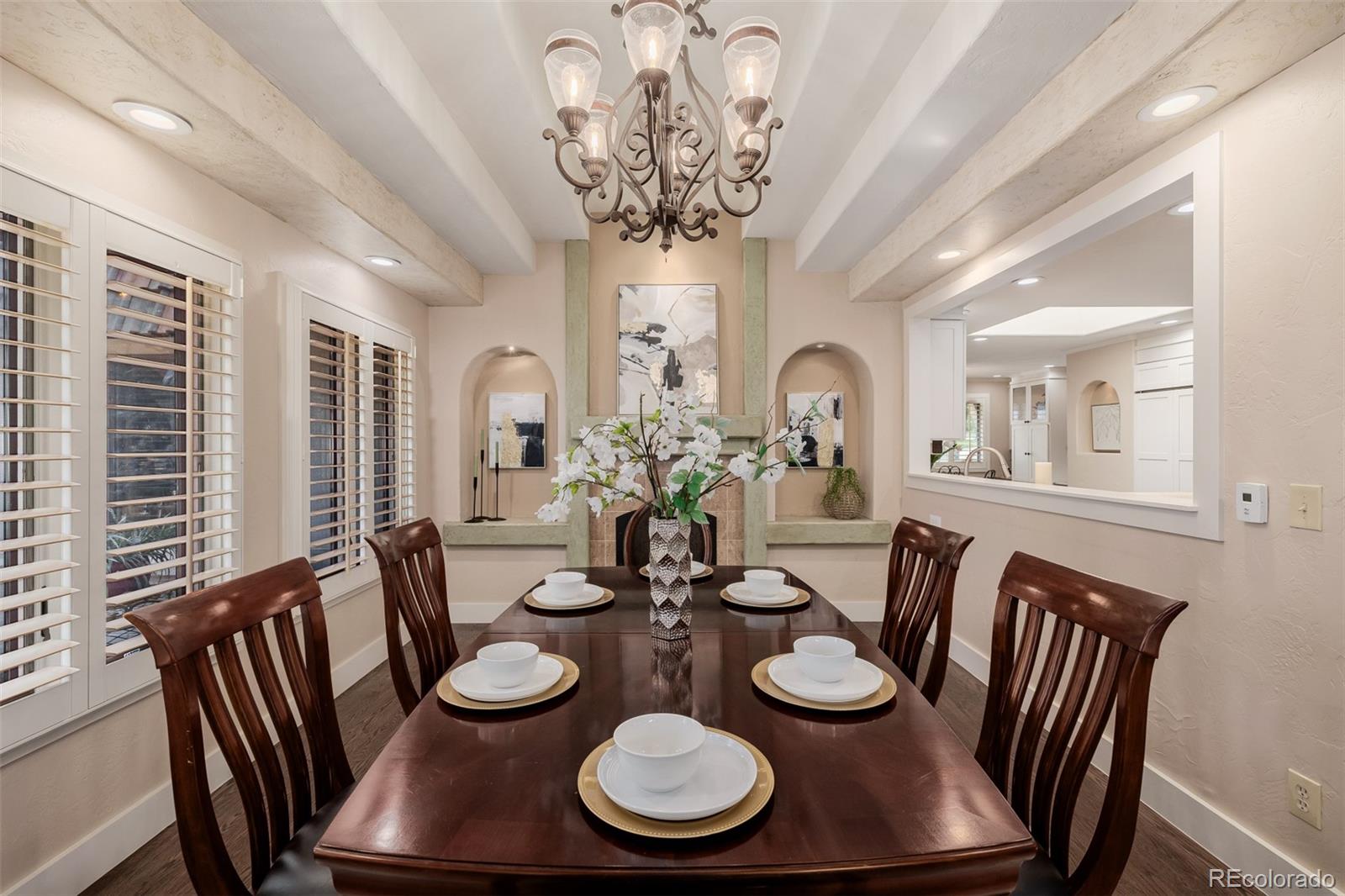 3 E Belleview Court