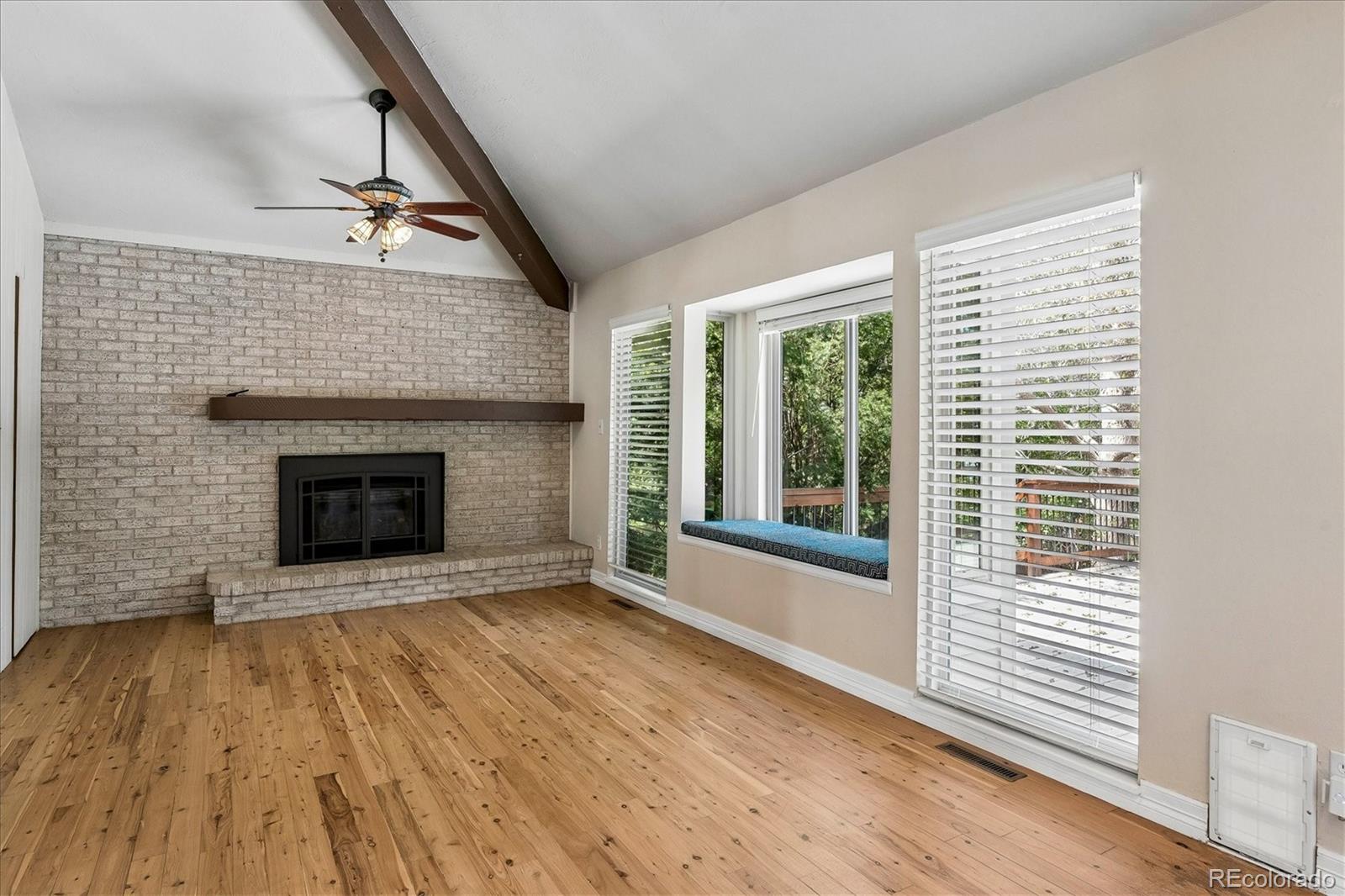 2727 E Jamison Avenue