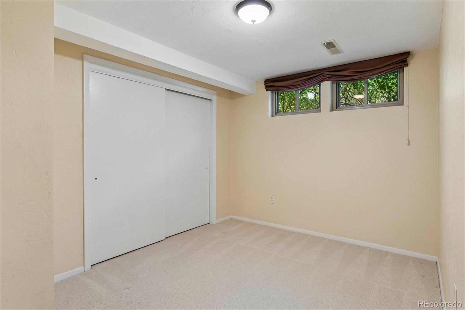 2727 E Jamison Avenue