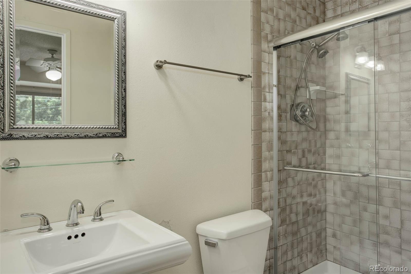 9003 E Mansfield Avenue