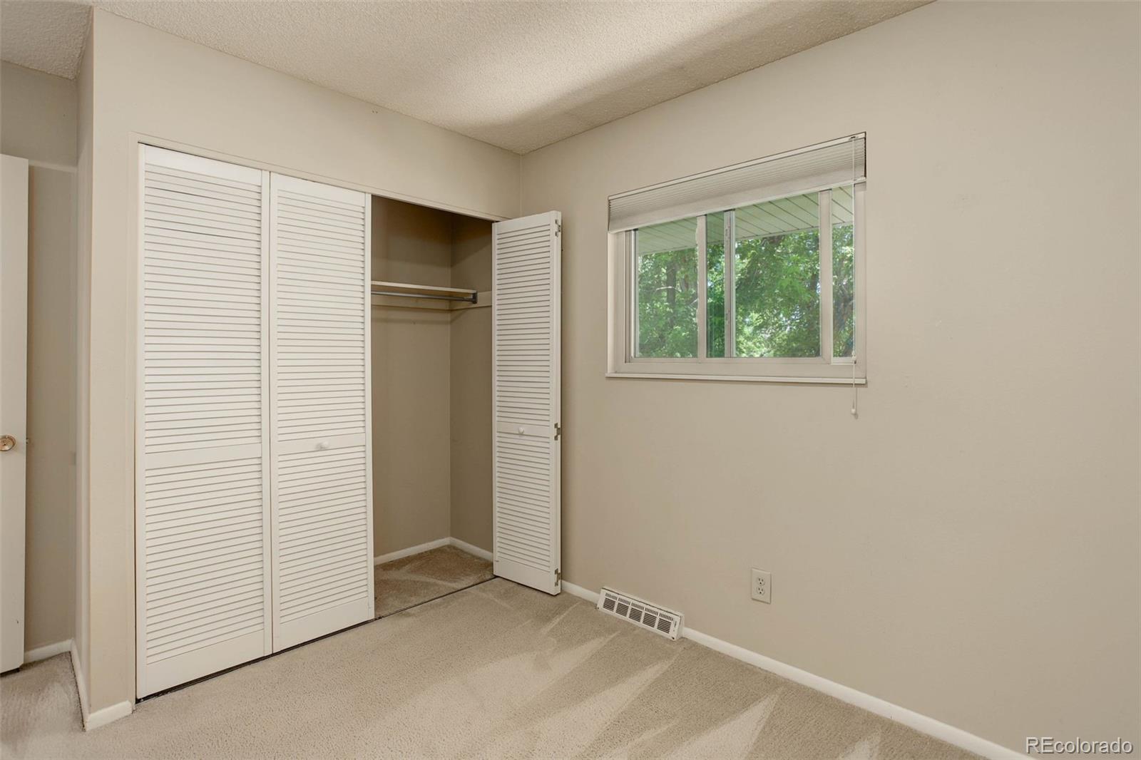 9003 E Mansfield Avenue