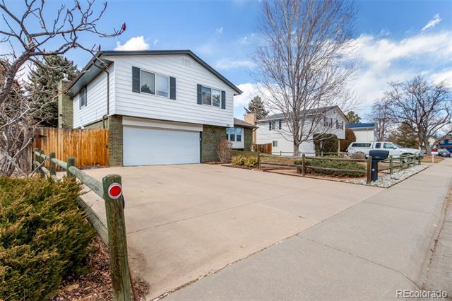 3411 S Olathe Way