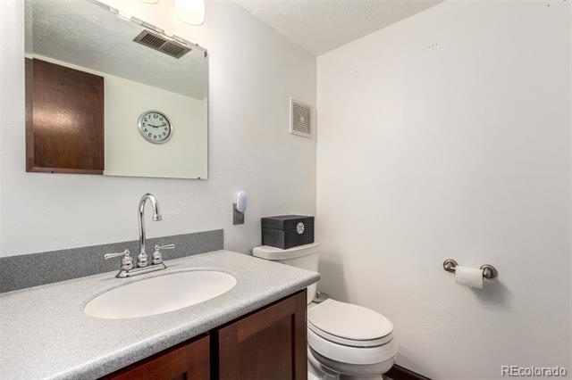 3411 S Olathe Way