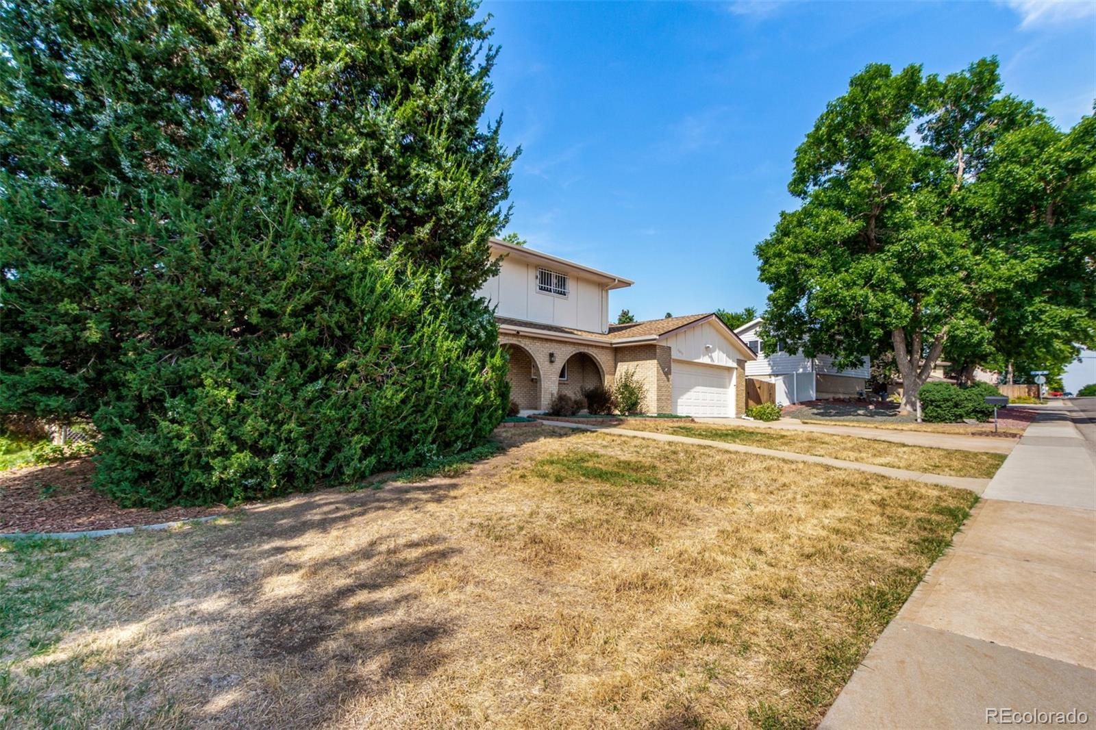 4655 E Hinsdale Place