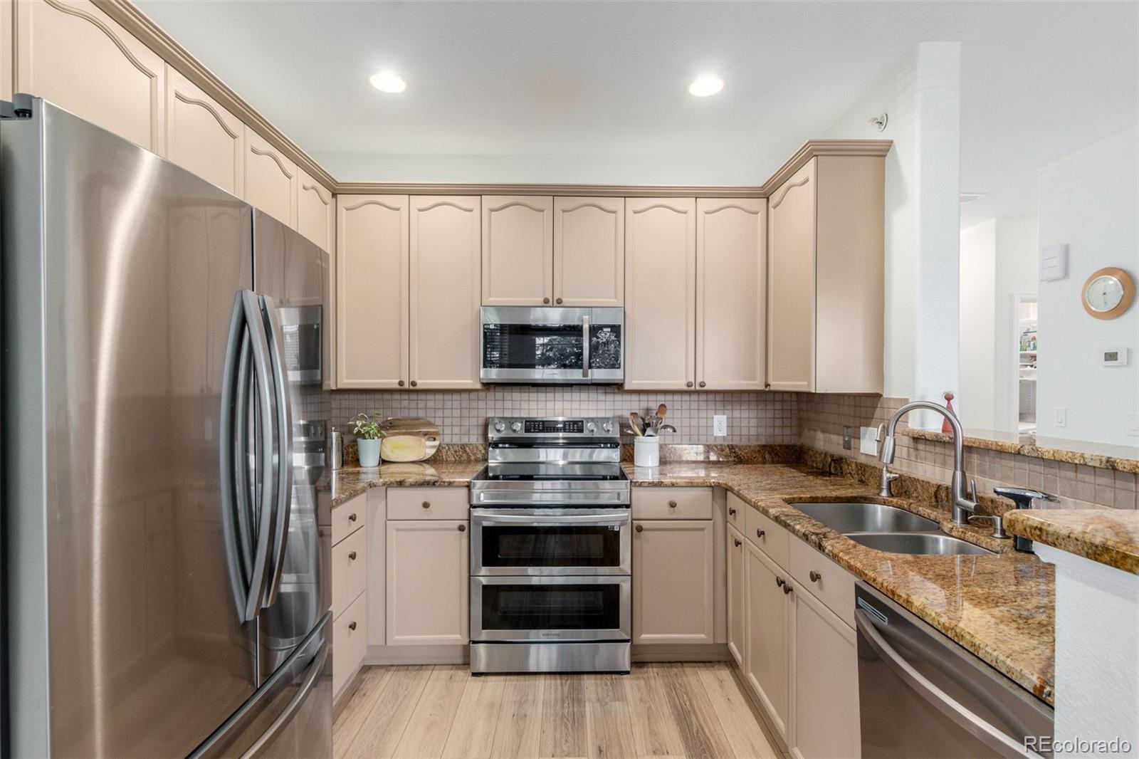 8445 S Holland Way Unit: 102