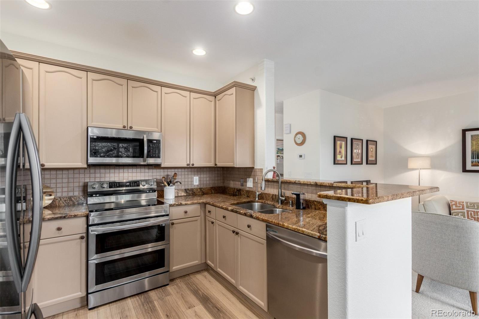 8445 S Holland Way Unit: 102