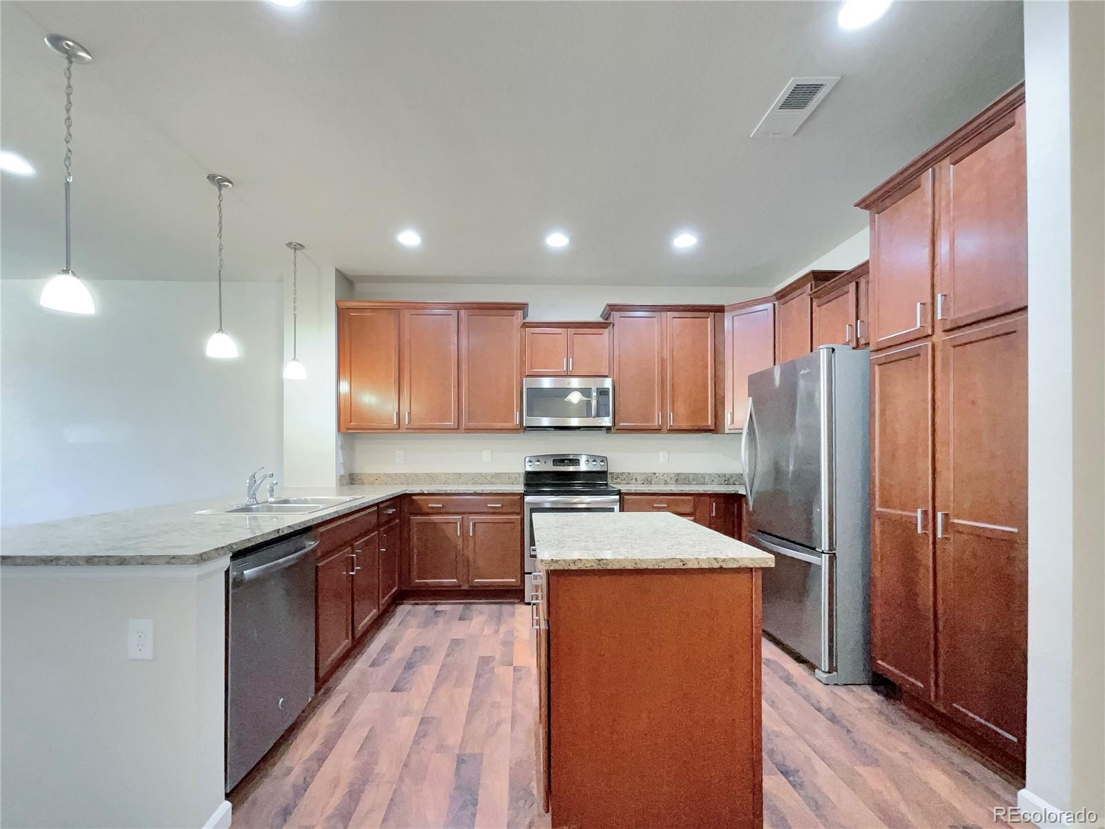 9040 E Phillips Lane